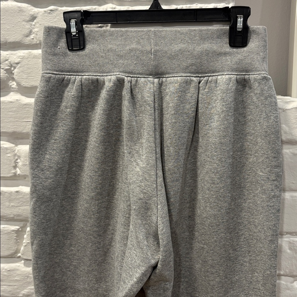 WOMANS SIZE M NIKE SWEATS - Picture 6 of 8